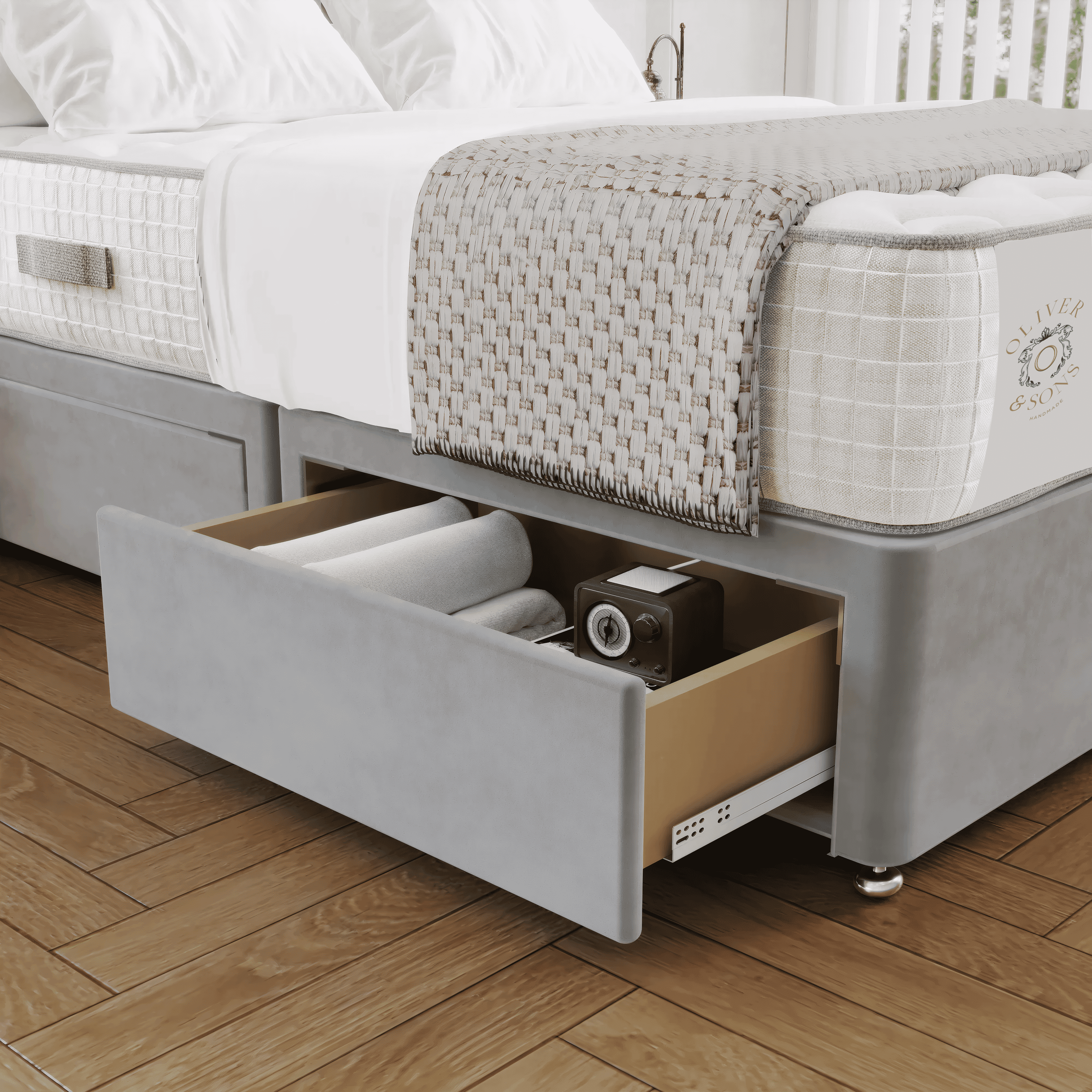 Classic Cloud Divan bed