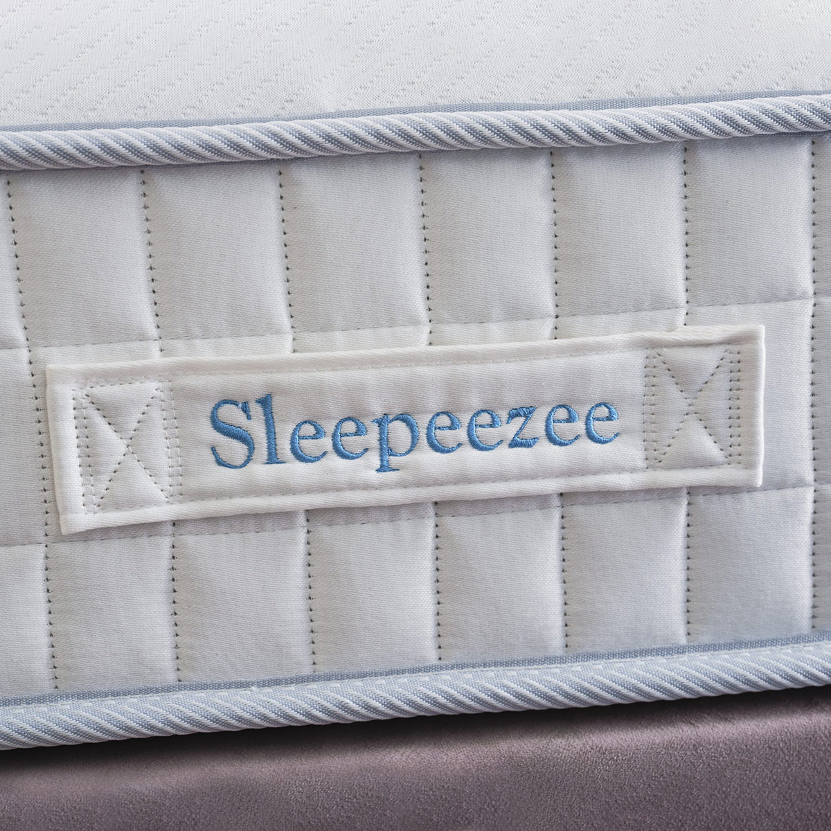 Sleepeezee  Cool Refresh 1600 Mattress